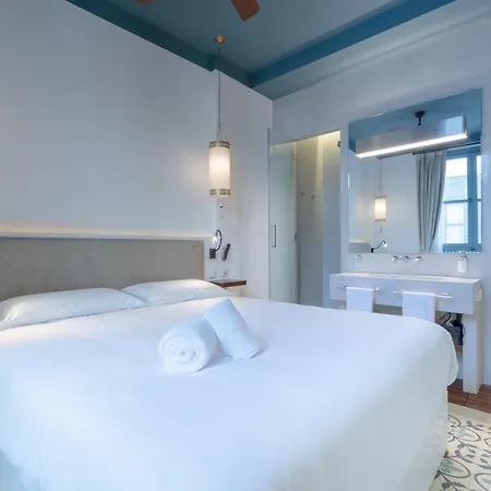 Apartamentos Caminante Del Agua Sevilla Room photo