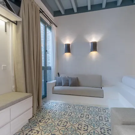 Apartamentos Caminante Del Agua Sevilla Room photo
